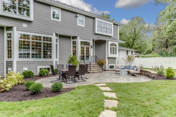 Cost of Patio Makeover Service in San Rafael