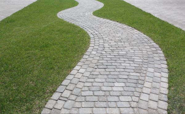 Cost of Paver Walkway Service in San Rafael