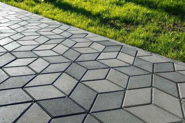 Cost of Concrete Pavers Construction in San Rafael